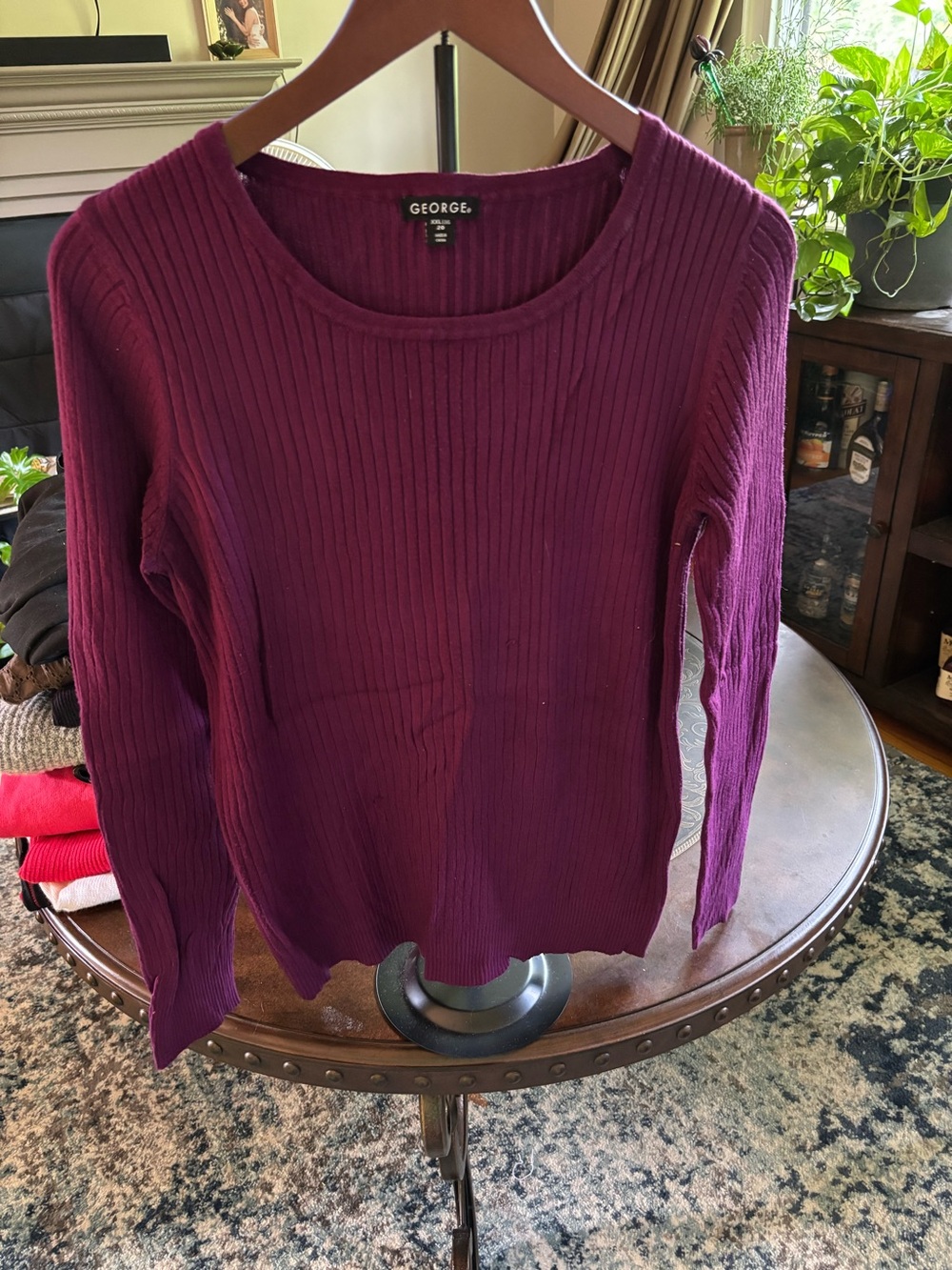 George Women's Ribbed Crew Neck Sweater - Plum